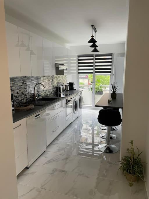 Superbe Appartement Carre Delfino Port De นีซ ภายนอก รูปภาพ
