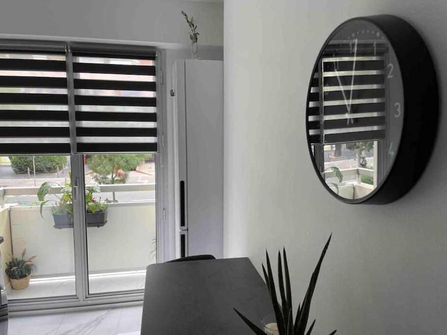 Superbe Appartement Carre Delfino Port De นีซ ภายนอก รูปภาพ